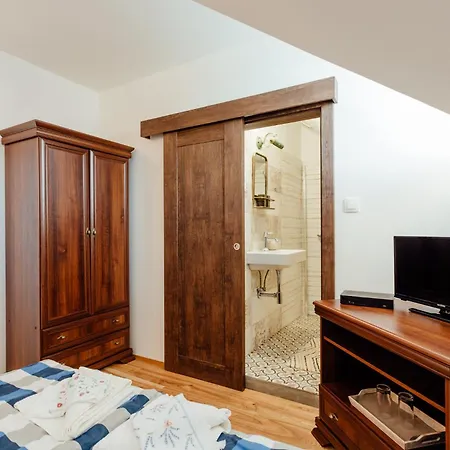 Eliska Гостевой дом Штявницке-Бане