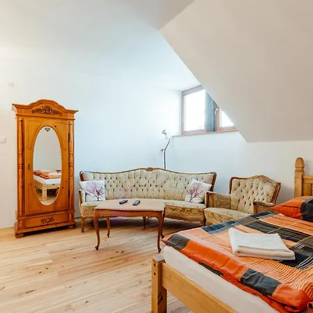 Гостевой дом Eliska Штявницке-Бане